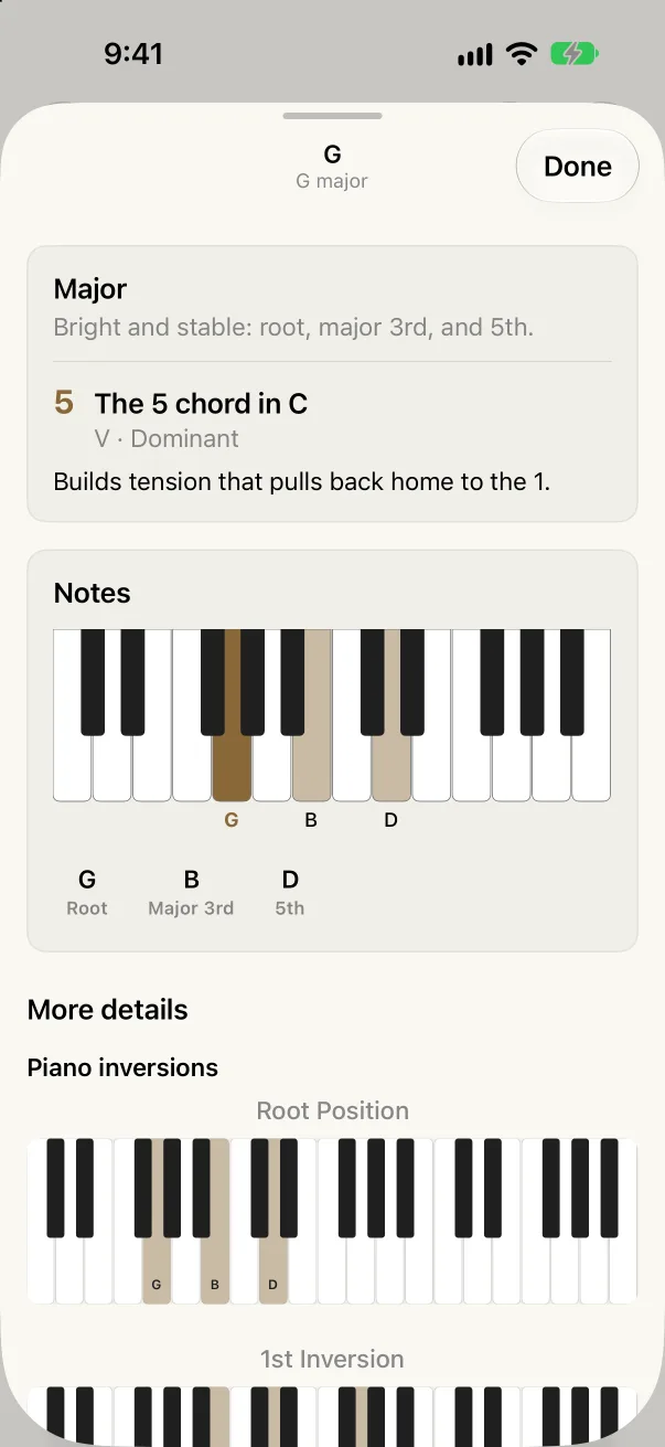 Akordo on iPhone: the chord overview for G, the 5 chord in C, with its notes on a keyboard